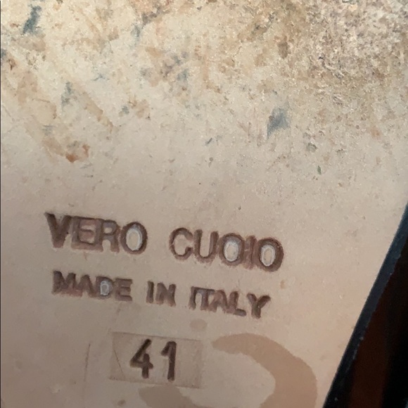 Shoes - Picture 6 of 7